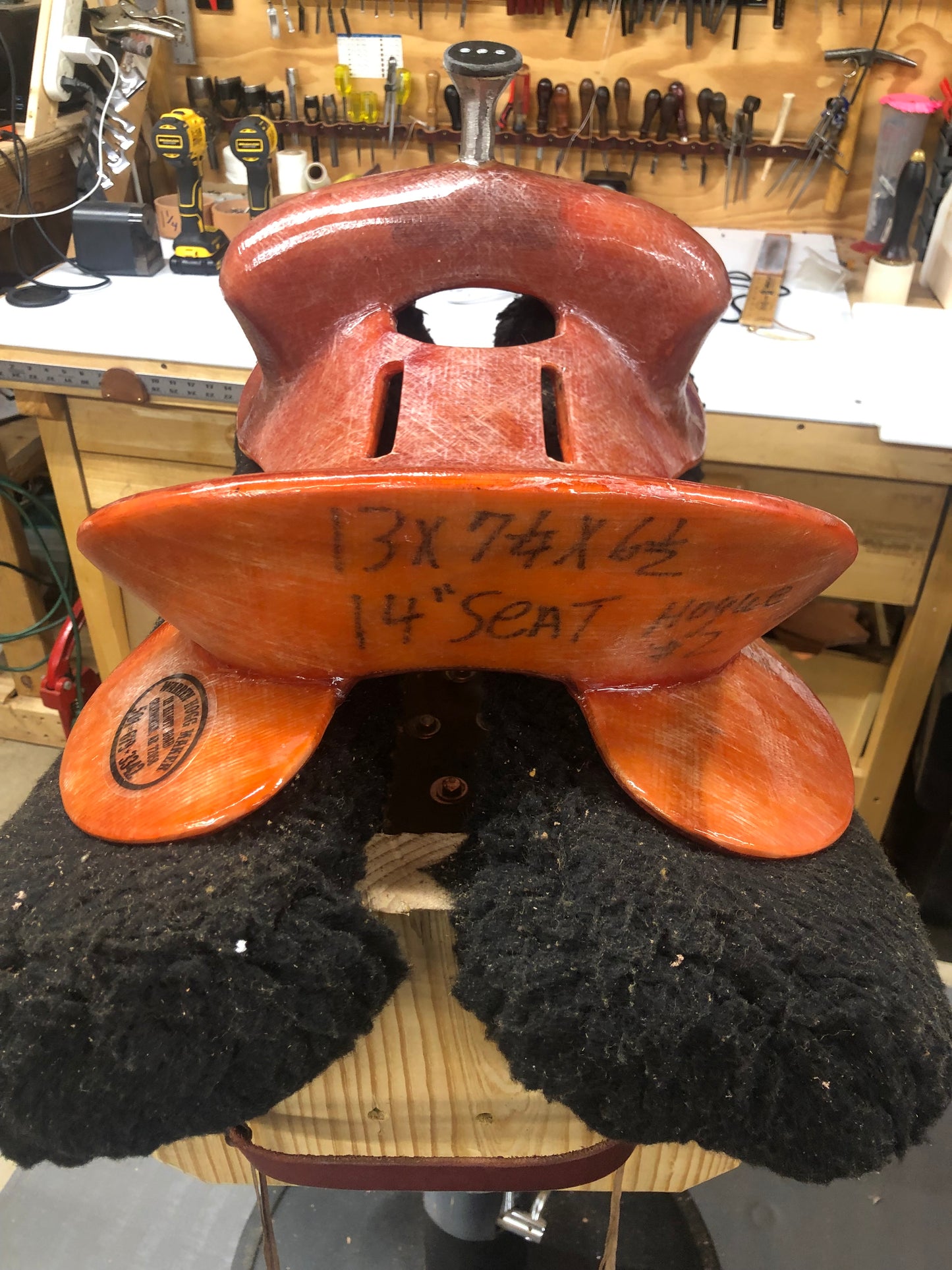 Calf Roping Saddle 14”