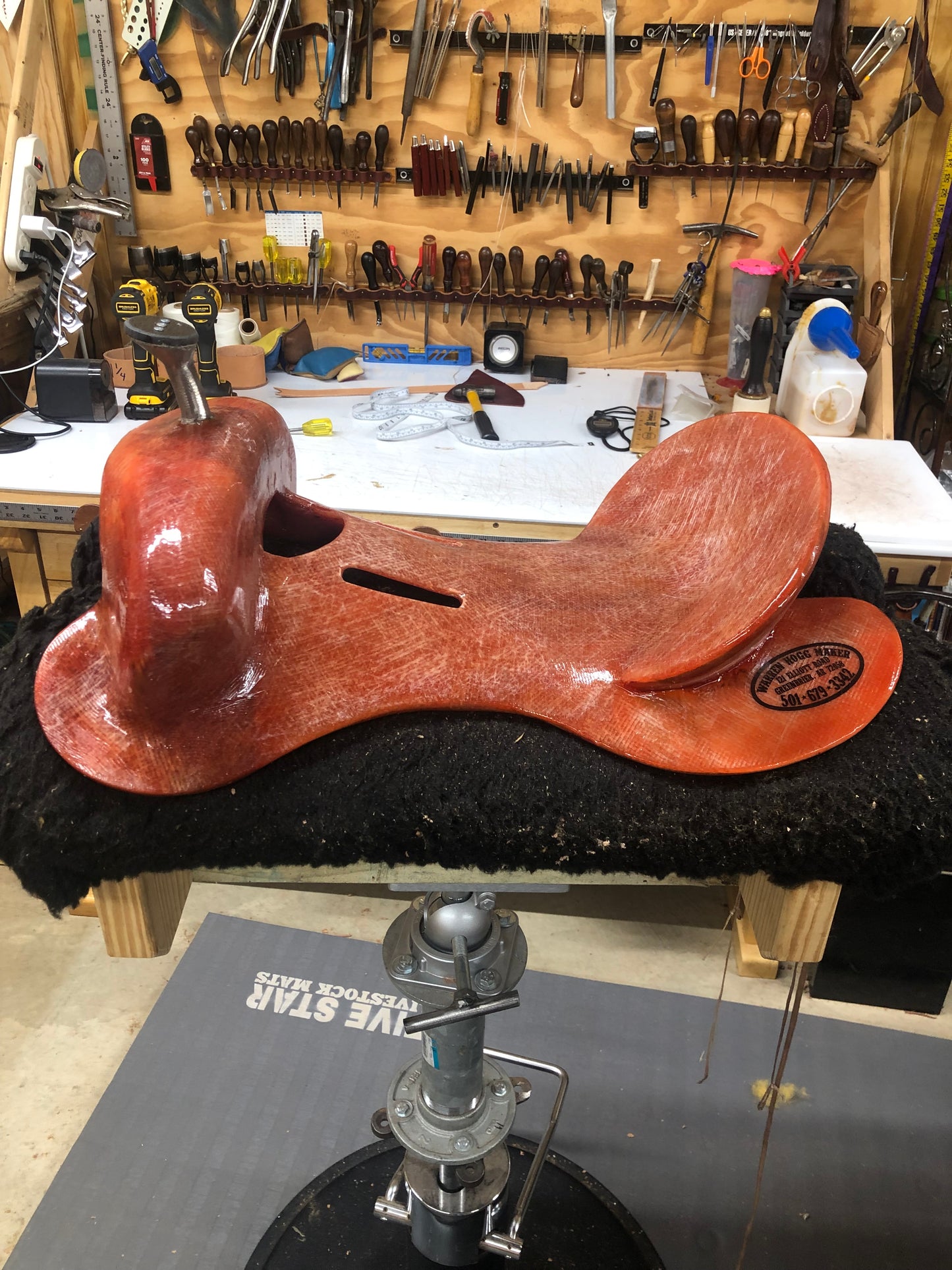 Calf Roping Saddle 14”